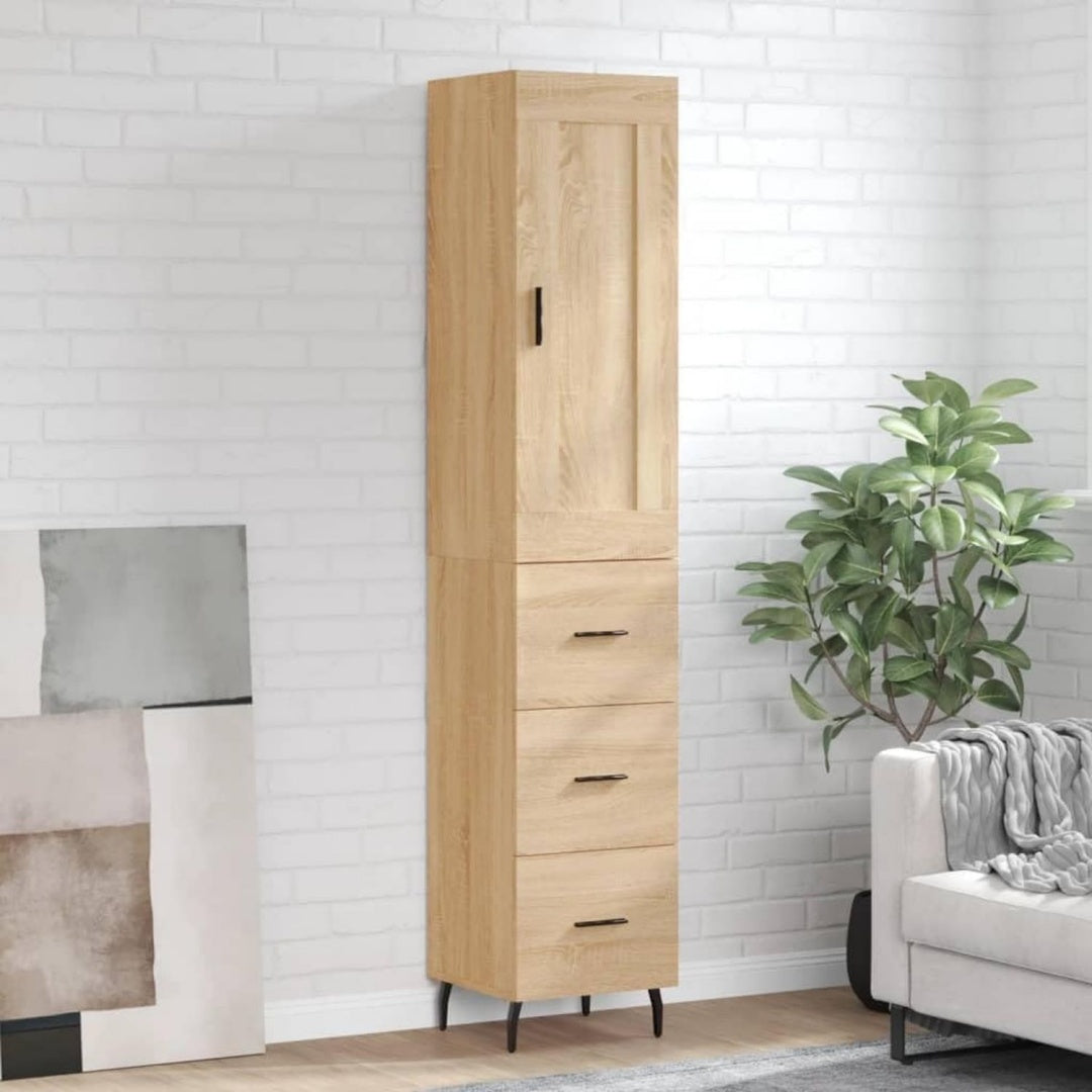 Die Gestaltung von dem Hochschrank wird durch Holzwerkstoff und Metall gepraegt in Eichenbraun